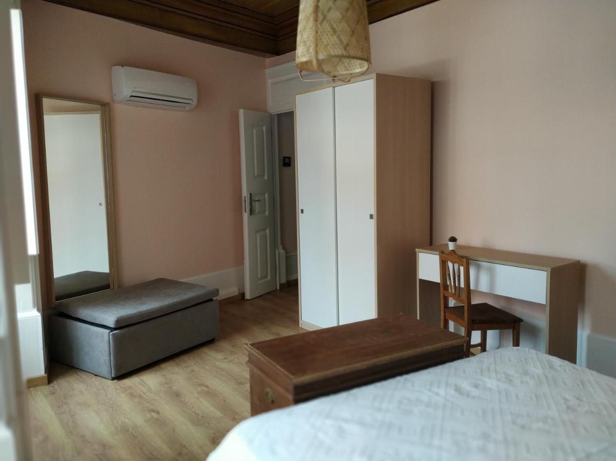 Entresocalcos Hostel Loriga Εξωτερικό φωτογραφία